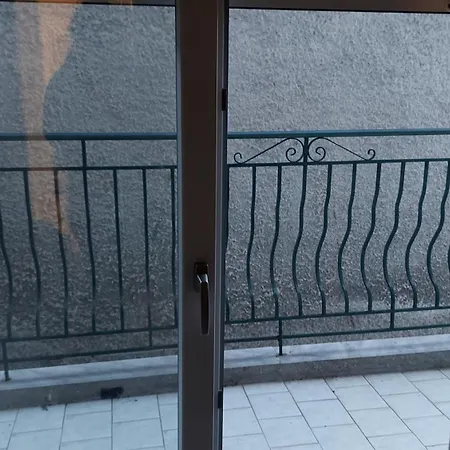 Spanos Anna's Apartmanhotel