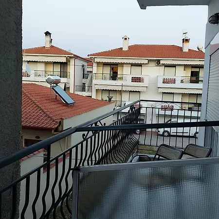 Spanos Anna's 3* Políhrono