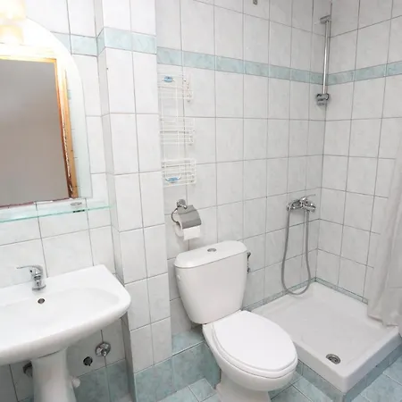 Spanos Anna's 3* Polychrono