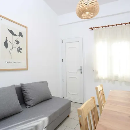 Spanos Anna's Hotel de apartamente 3*