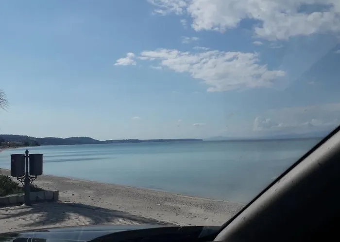 Hotel de apartamente Spanos Anna's Polychrono