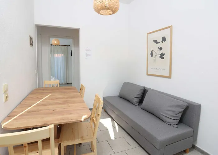 Spanos Anna's Hotel de apartamente