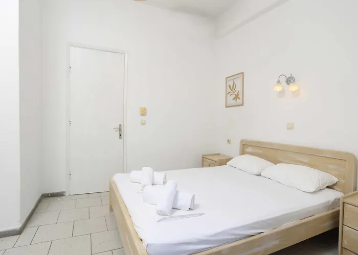 公寓式酒店 Spanos Anna's 波利克罗诺